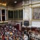 fransada macronun azline iliskin onerge parlamentoya sunuldu 51t2PpS8 80x80