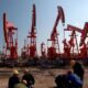 petrol fiyatlari arz fazlasi endiseleriyle geriledi R7SDiVJO 80x80