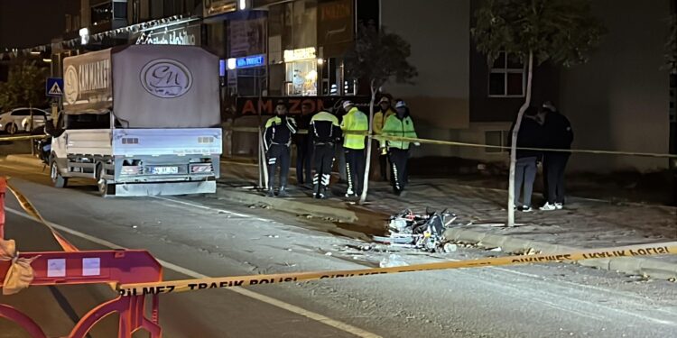 Polisten kaçan 2 kişi kazada öldü