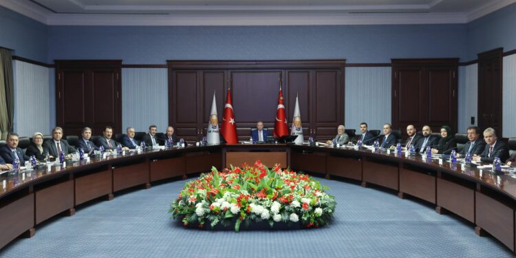 AK Parti MYK toplandı