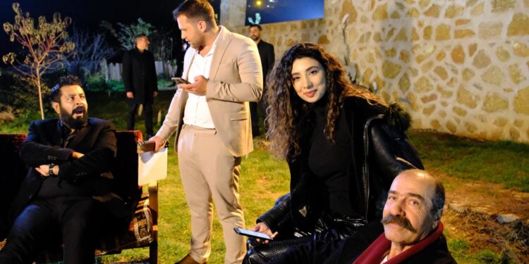 Açelya Bulanık yeni projesiyle yeniden gündemde