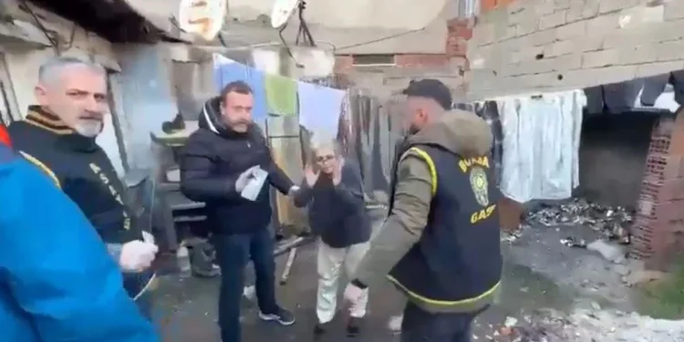 7 Yıl Sonra Harabe Evde Bulunan Kaçırılmış Alman Çocuk