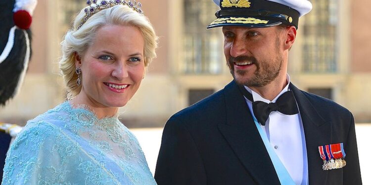 Norveç Veliaht Prensesi kritik organ nakli bekliyor