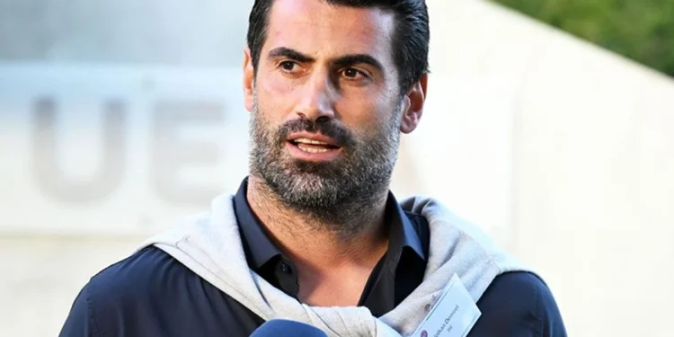 Eski Takımına Sürpriz ve Heyecanlı Geri Dönüş