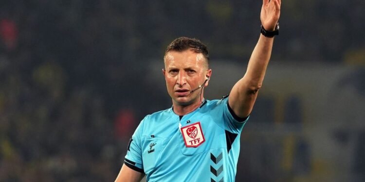 Ezeli rekabette düdük kime emanet belli oldu