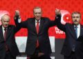 Emeklilere ek zam gündemdeyken Mustafa Destici, en düşük maaş için rakam verdi